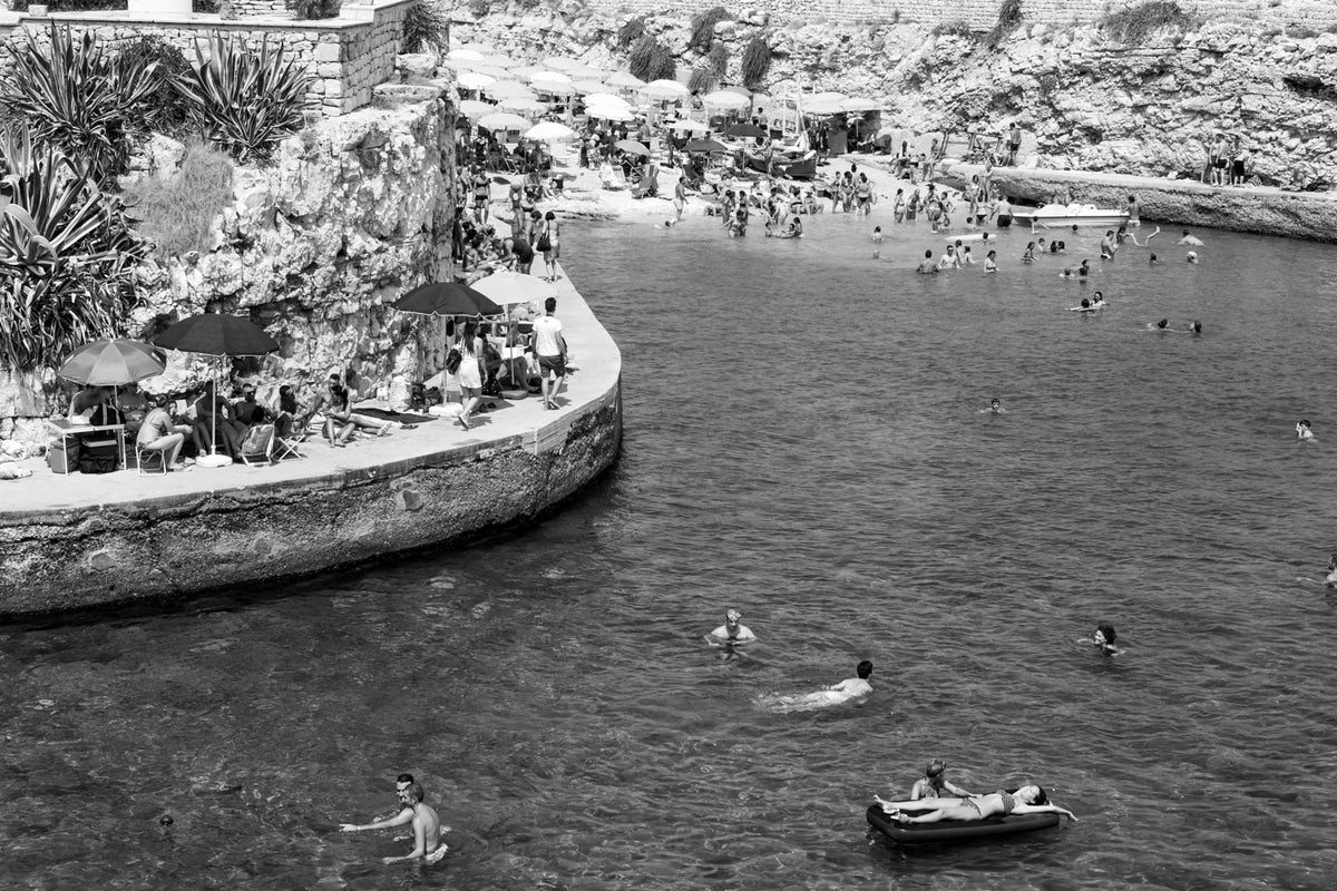 In the Flow - Polignano a Mare - CARLA COULSON