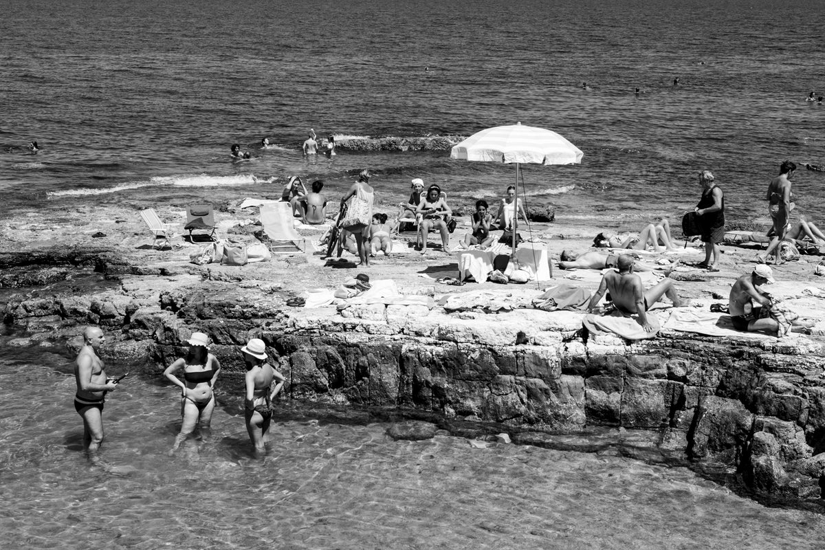 Leisurely - Molfetta Puglia - CARLA COULSON