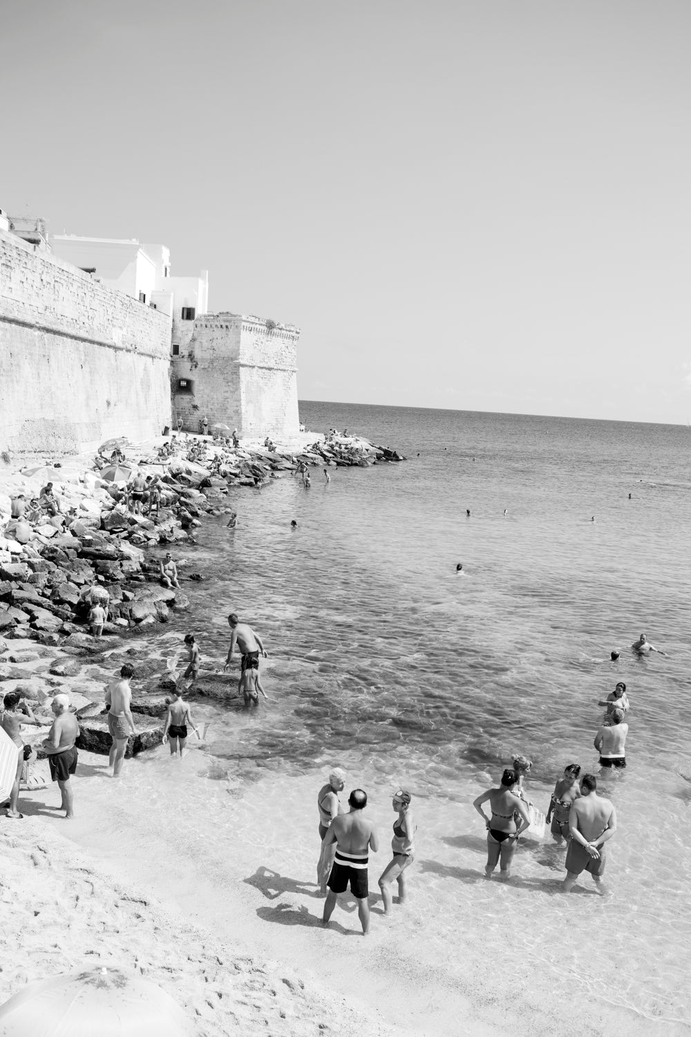 Lingering - Monopoli Puglia - CARLA COULSON