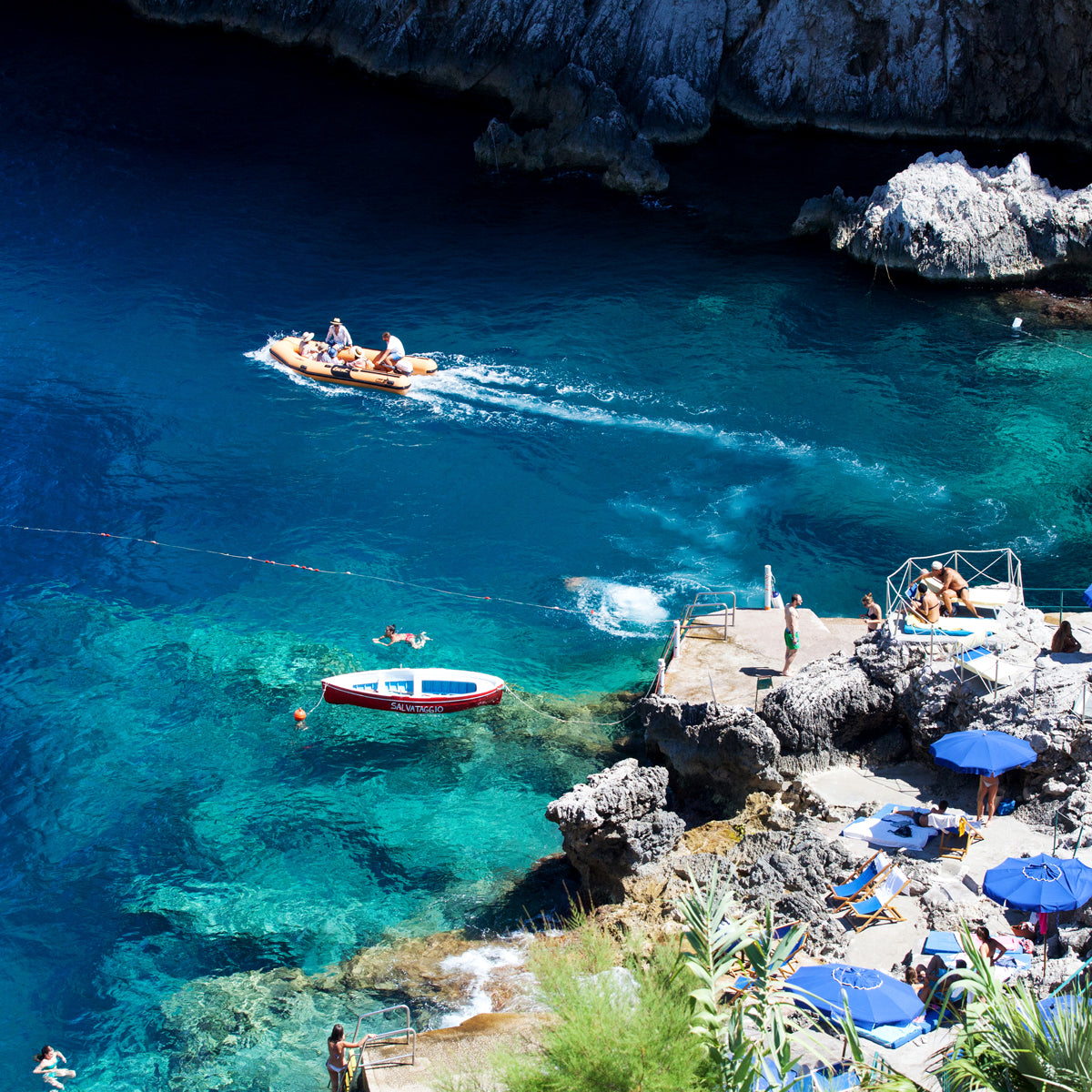Da Luigi Beach Capri - Square - CARLA COULSON