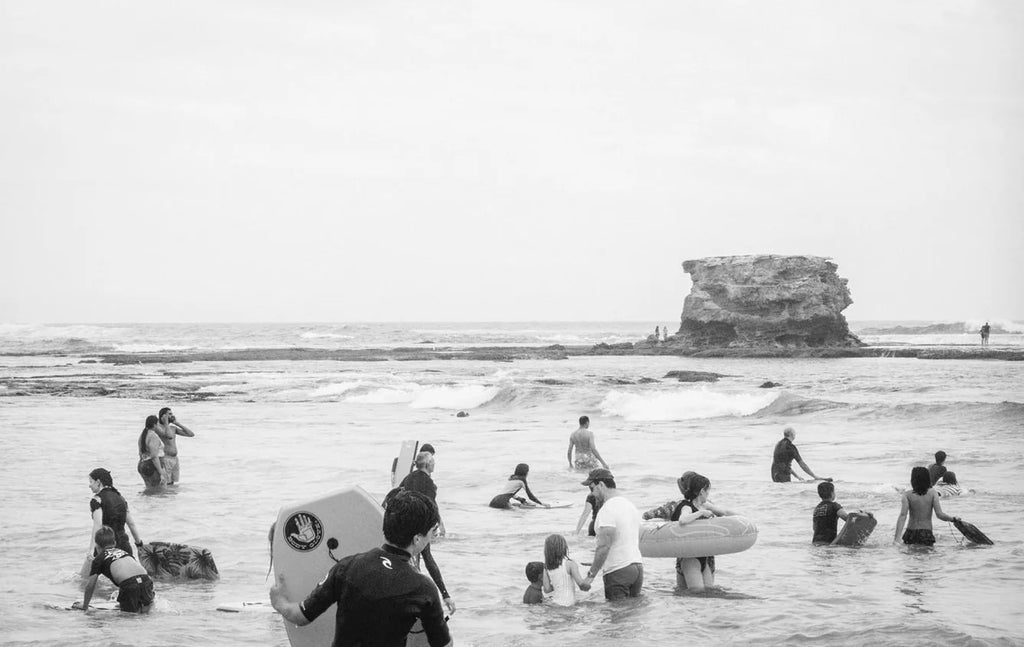 Lisa Atkinson - BLAME IT ON THE BOOGIE, SORRENTO BACK BEACH 2021 – LIMITED EDITION FINE ART PRINT