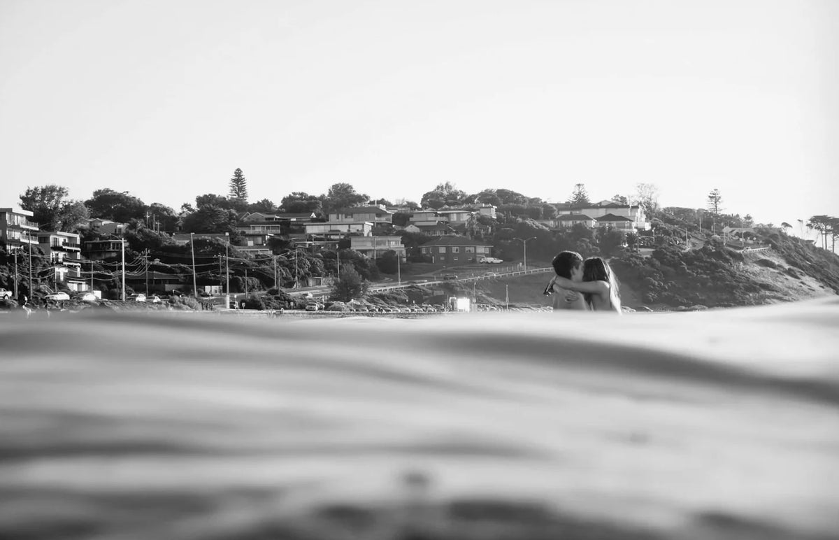 Lisa Atkinson - Olivers Kisses, Frankston 2021 – Limited Edition Fine Art Print