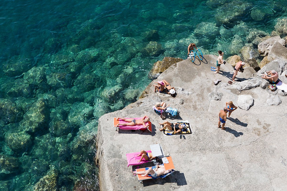 Atrani Chat - CARLA COULSON