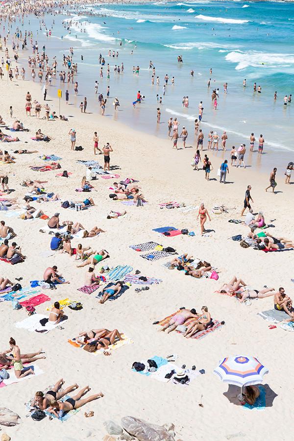 Bondi Undercover - CARLA COULSON