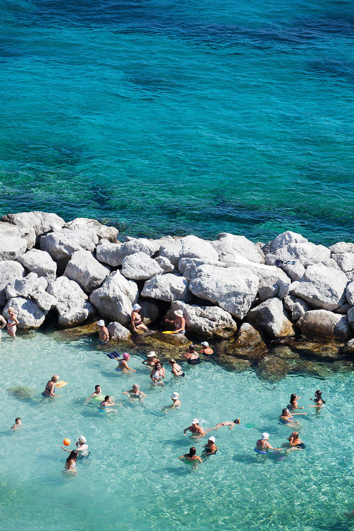 Capri Knee Deep Chat - CARLA COULSON